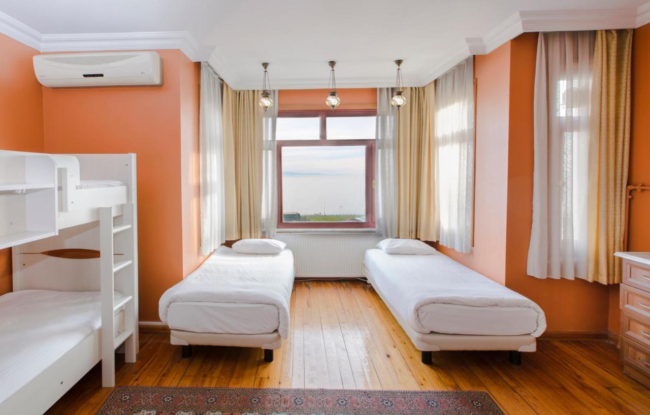 Bucoleon Hostel Istanbul Exterior foto